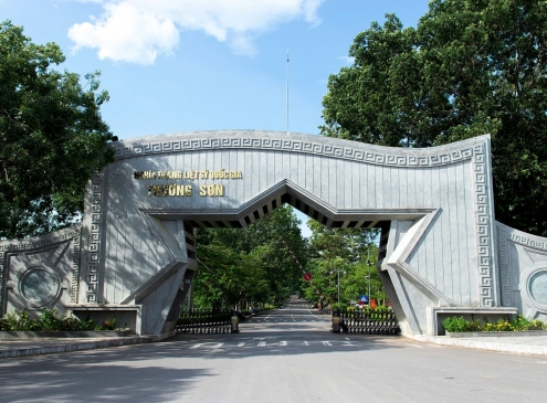 NGHĨA TRANG LIỆT SĨ TRƯỜNG SƠN – MỘT NÉN HƯƠNG CÙNG NGÀN LỜI TƯỞNG NHỚ!